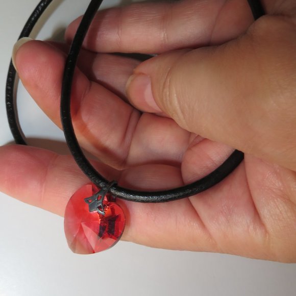 Super Cute Red Heart Crystal On Black Cord Necklace - Picture 9 of 11